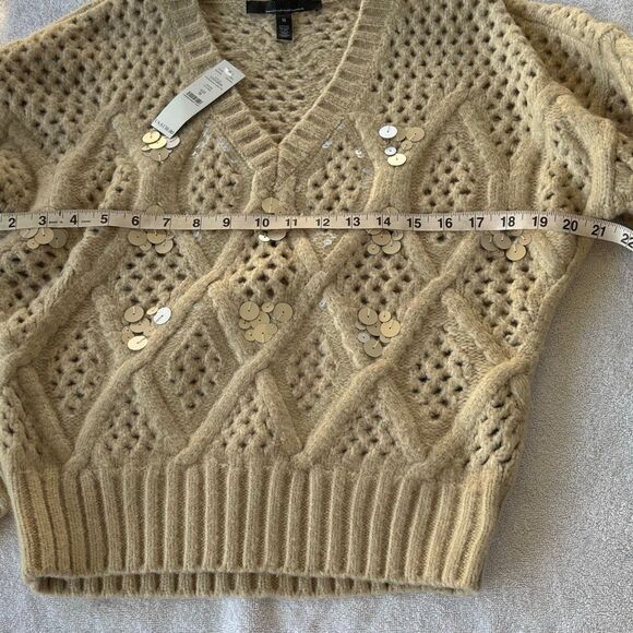 NWT WHBM white house black market cable knit embellished sweater M - Picture 11 of 14